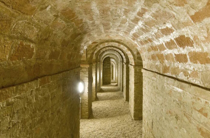 Scopri il lato nascosto di Macerata: un trekking sotterraneo tra misteri e storia