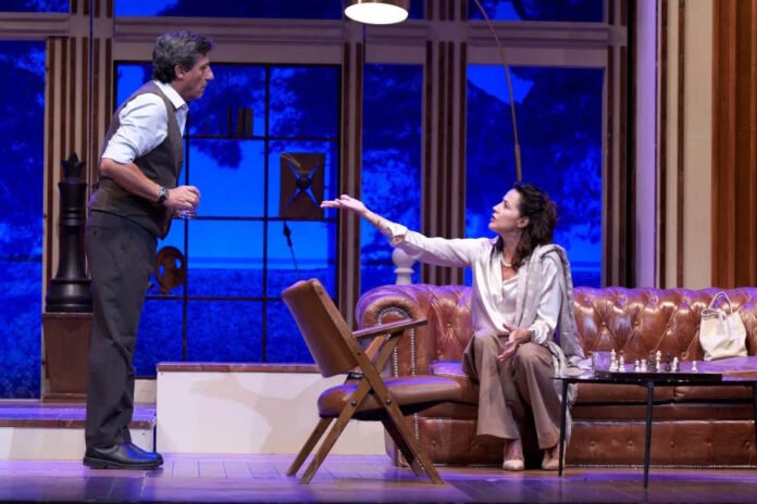 A Macerata arriva l'Anatra all'Arancia con Emilio Solfrizzi e Irene Ferri