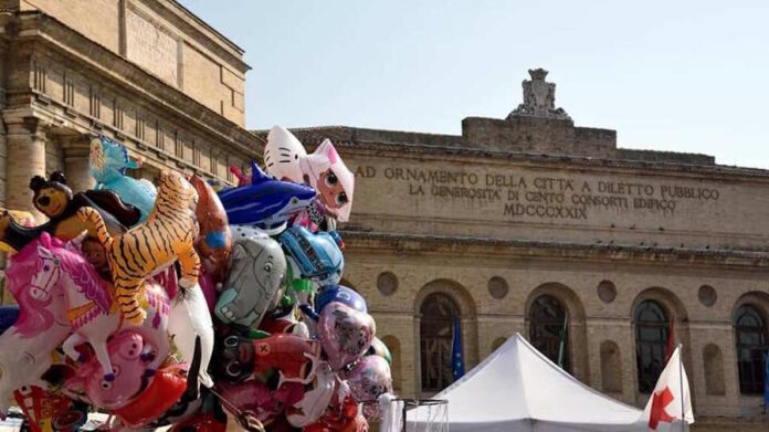 San Giuliano Macerata, la fiera cresce: 300 bancarelle e nuovi spazi in città